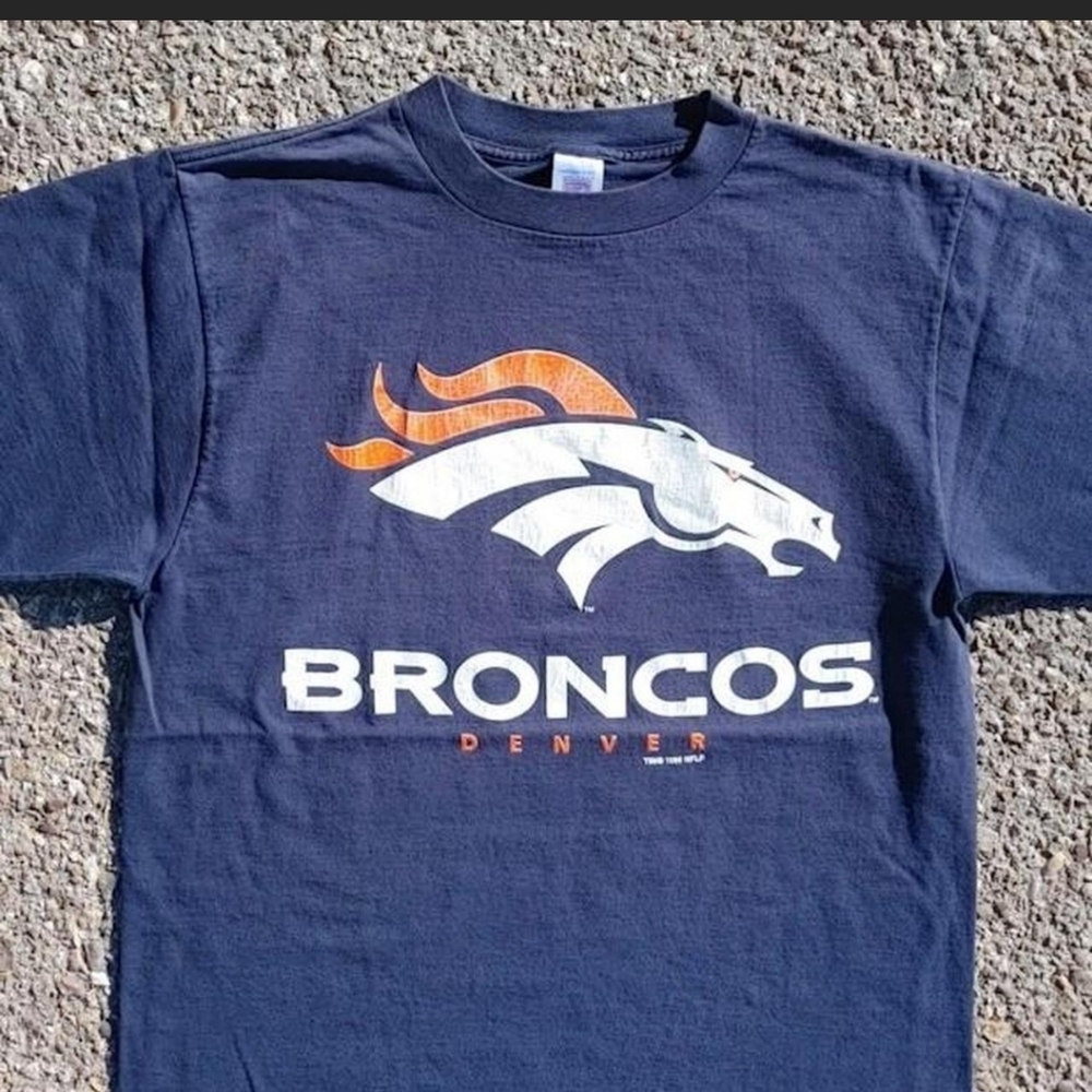 Vtg 90s Denver Broncos Logo 7 T-Shirt L 1996 NFL Football - Picture 2 of 6
